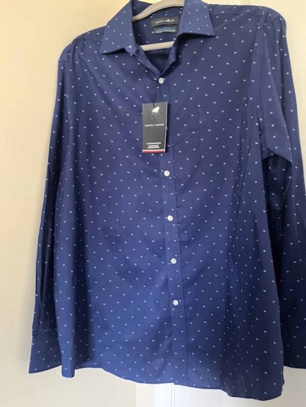 Tommy Hilfiger men’s long sleeve shirt.